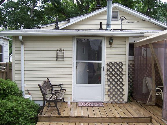 5th image of 253 Kensington Ave