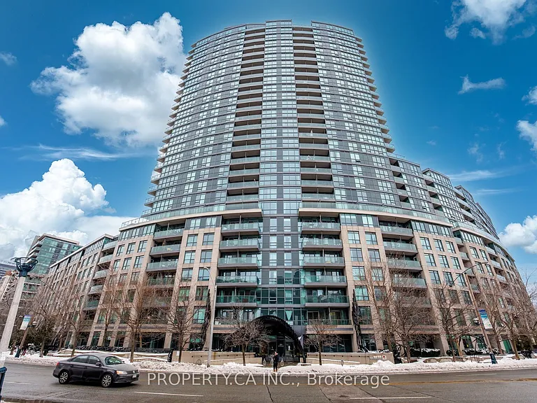 231 Fort York Blvd #223 — Photo 32