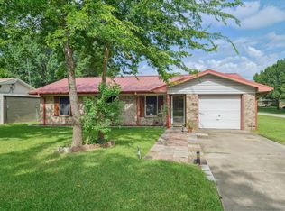 307 Cox St, Wills Point, TX 75169