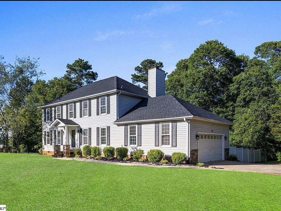 1st image of 612 Walnut Way