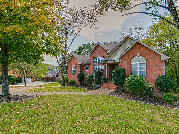 2nd image of 1105 Lost Cove Ct