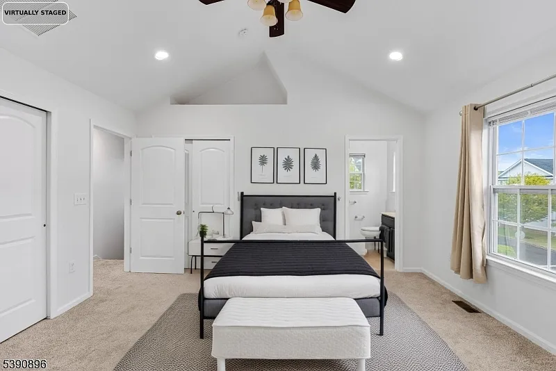 3 bed, 2.5 bath, $3,150 — Photo 4