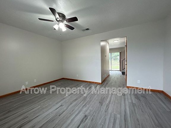 2nd image of 1262 S Jackson St