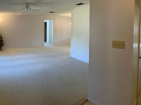 3rd image of 407 Heather Ave NE