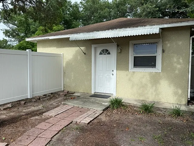 7507 N Saint Peter Ave #A — Photo 2