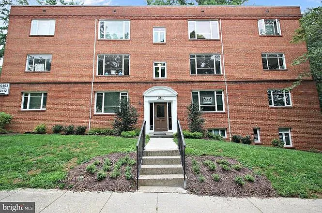 10401 Montrose Ave #201 — Photo 1