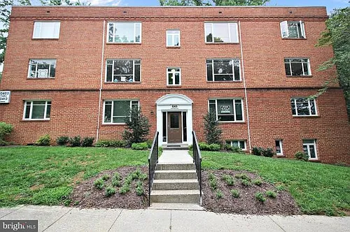 10401 Montrose Ave #201 Photo 1