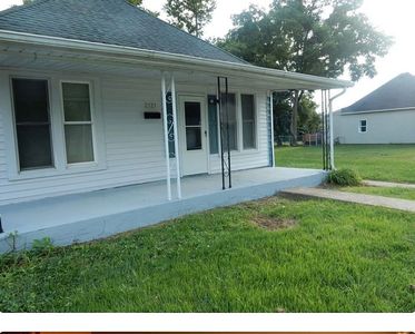 2121 Elm St, Terre Haute, IN, 47807