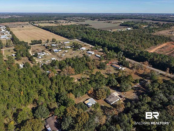 3rd image of 15805 County Road 49