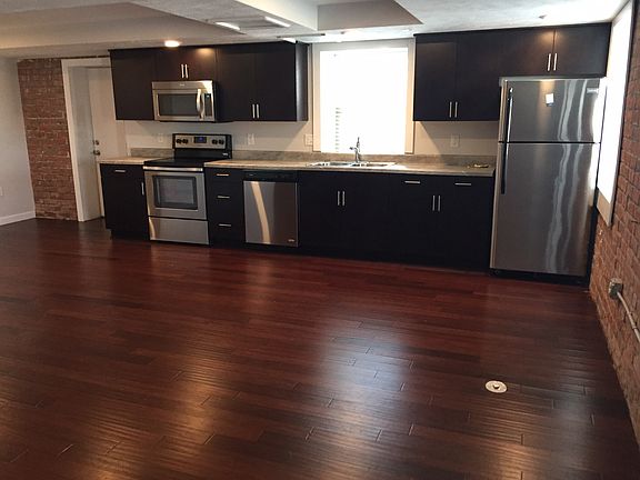 3rd image of 628 Park Ave APT B1