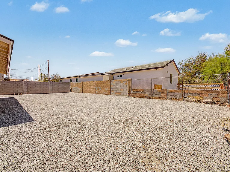 5938 W Ocotillo Rd — Photo 15