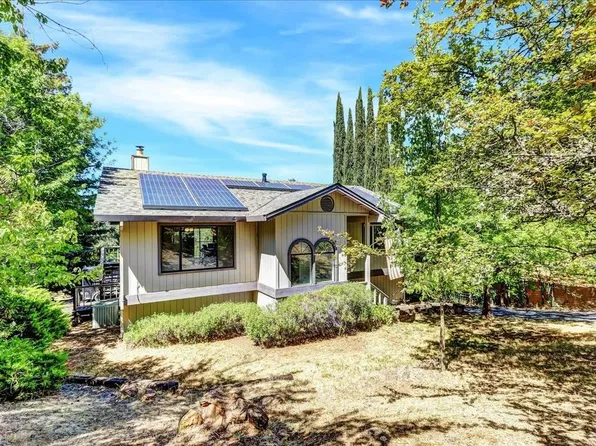 22550 Sunset Ridge Dr, Auburn, CA 95602