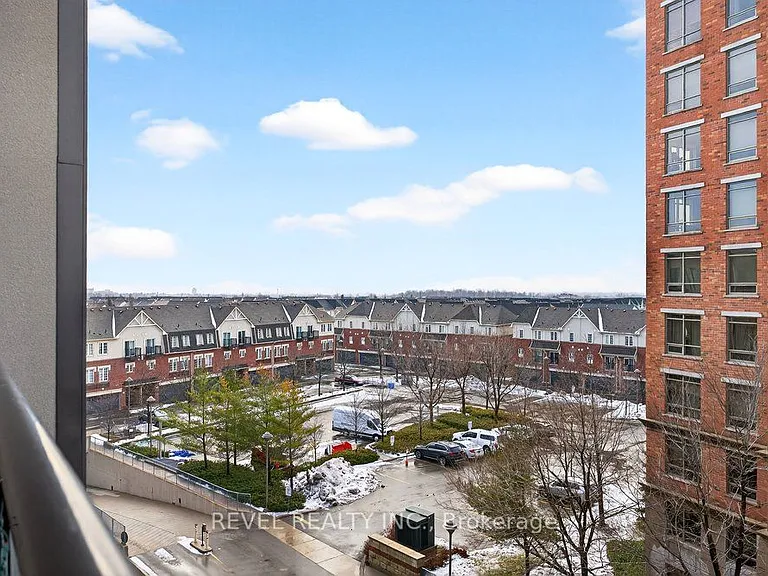 150 Oak Park Blvd #503 — Photo 31