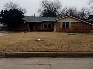 212 Country Club Ter, Oklahoma City, OK 73110