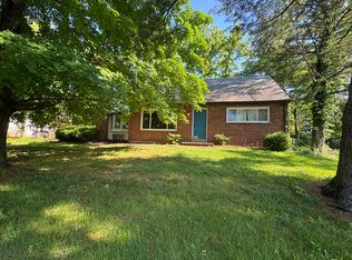10275 Kennerly Rd, Saint Louis, MO 63128