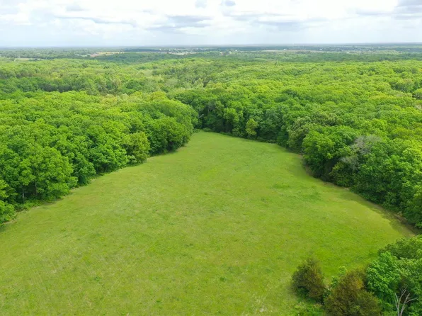 219 Hidden Sanctuary Dr, Foristell, MO 63348