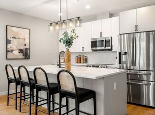 8 Ashton St #1A, Dorchester Center, MA 02124