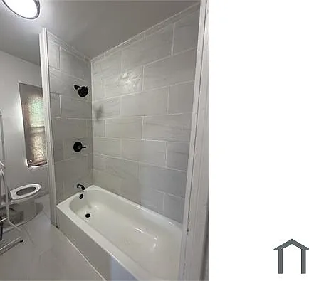 2921 W 9th St — Photo 10
