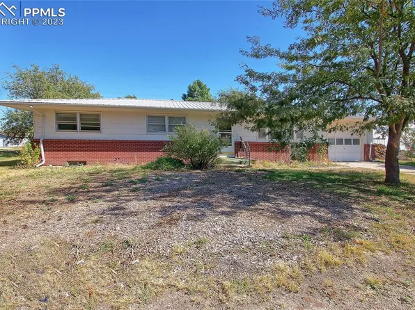 208 Elm St, Arriba, CO 80804