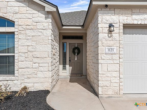 3rd image of 1121 Spring Terrace Loop