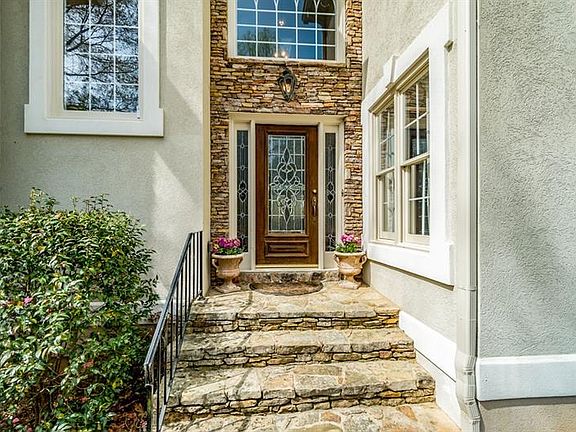 2nd image of 4606 Cromwell Ct