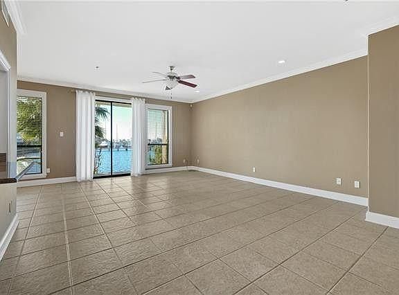 5th image of 951 Marina Dr APT C