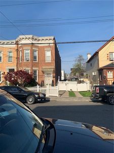 1377 E 57th St, Brooklyn, NY, 11234