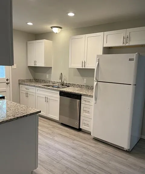 1815 Sedona Ln — Photo 2