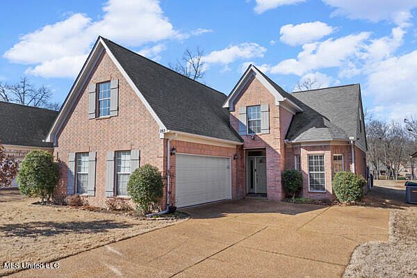1st image of 203 Fairway Trace Dr