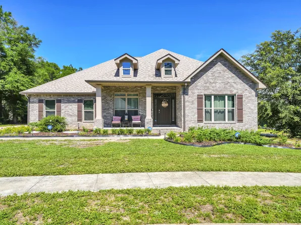 6001 Fiori Dr, Crestview, FL 32539