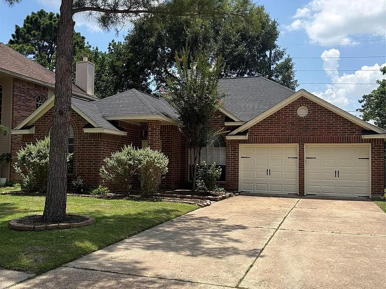 14815 Carolina Falls Ln — Photo 2
