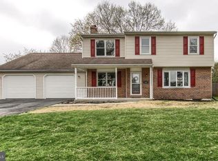 1419 Yorktowne Rd, Mechanicsburg, PA 17050