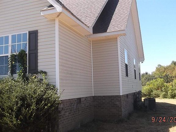 4th image of 33 Kelley Dr