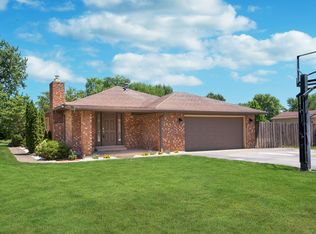 1645 McCollum Ln, Plainfield, IN 46168