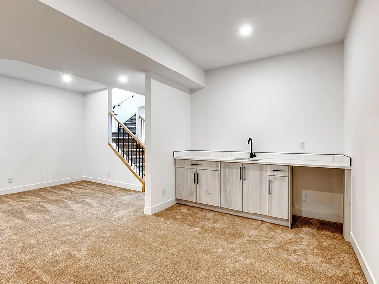 2144 51st Ave SW — Photo 42