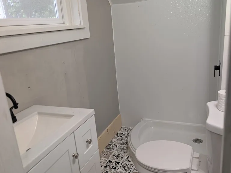 56 S 16th St #1-2 — Photo 7