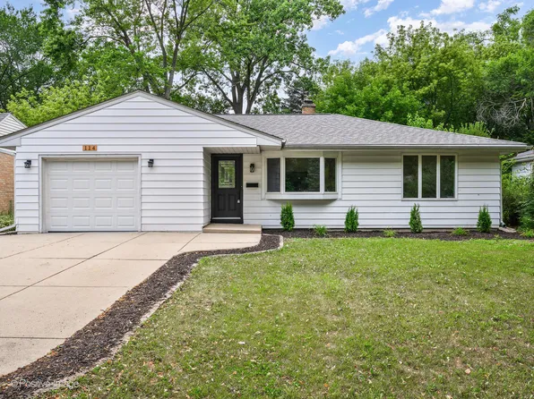 114 S Linden Ave, Palatine, IL 60074