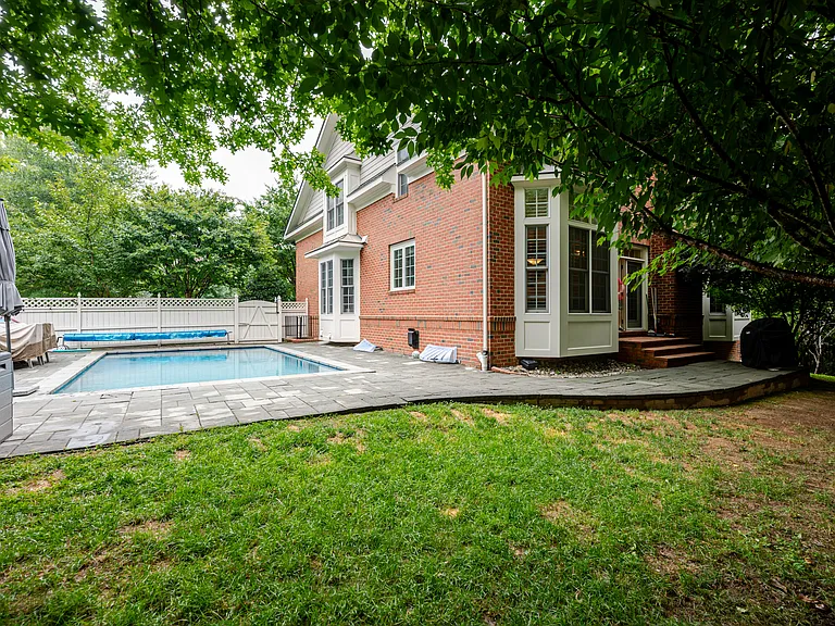 8500 Wedderburn Station Dr — Photo 95
