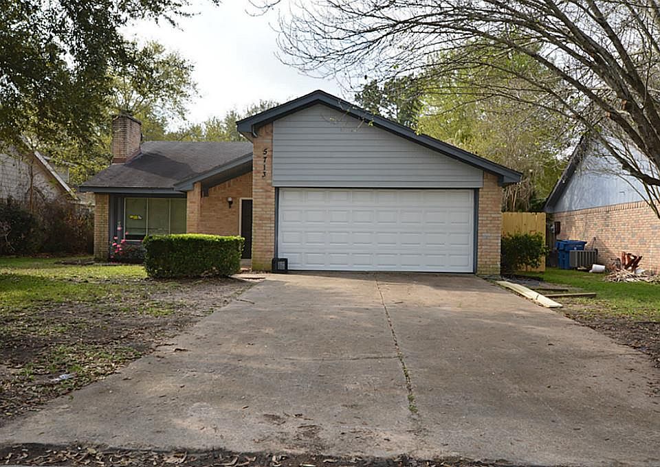 1st image of 5713 Village Way Dr