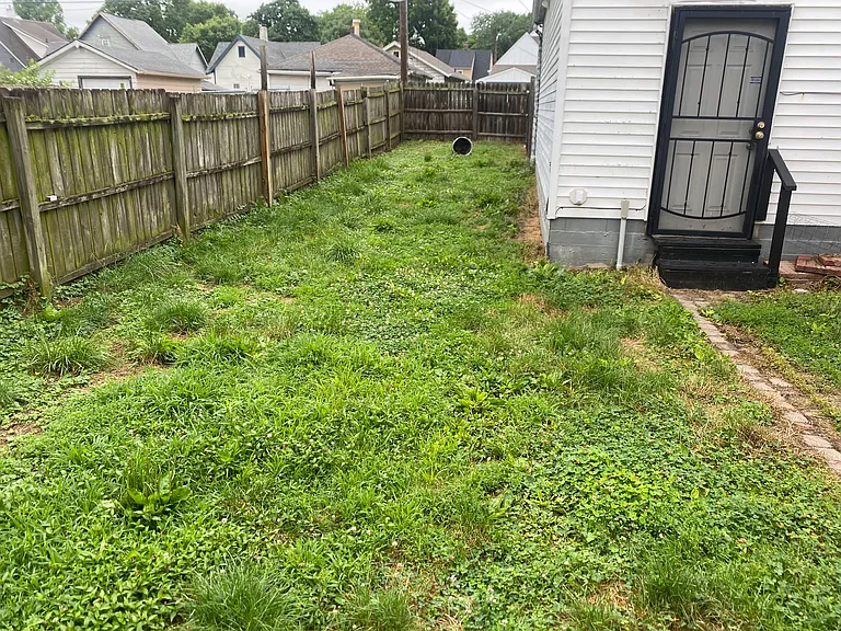 538 N Goodlet Ave — Photo 21
