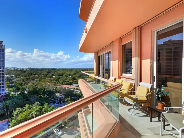 10 Edgewater Dr APT 11F, Coral Gables, FL 33133
