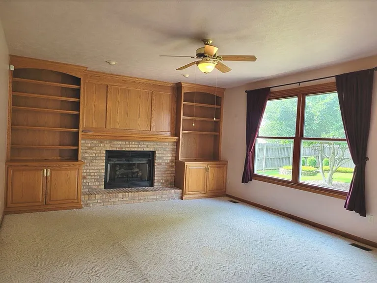 40 Hodgehaven Cir — Photo 12
