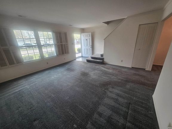 5th image of 1019 Burdette Ave