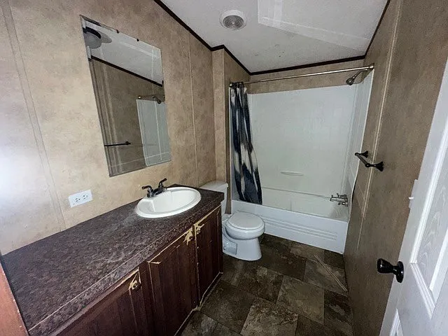 1715 N Clendenen Ave — Photo 15