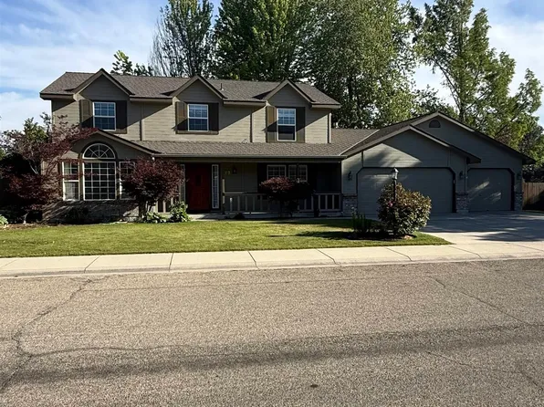 923 E Saint Martin Dr, Meridian, ID 83642