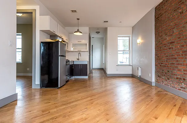 Rented by Nooklyn NYC LLC | media 30