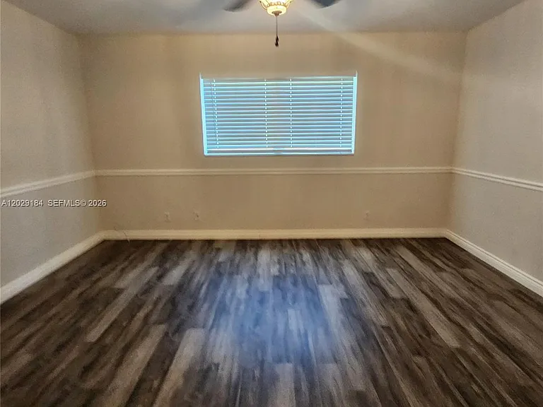 900 NE 12th Ave #406 — Photo 10