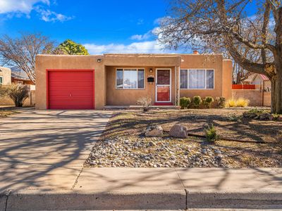 810 Laguayra Dr NE, Albuquerque, NM, 87108