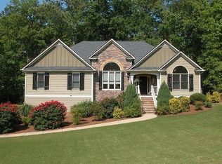 408 Christophers Ct, Waleska, GA 30183