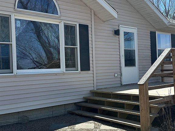 3rd image of 308 Evans Grant St
